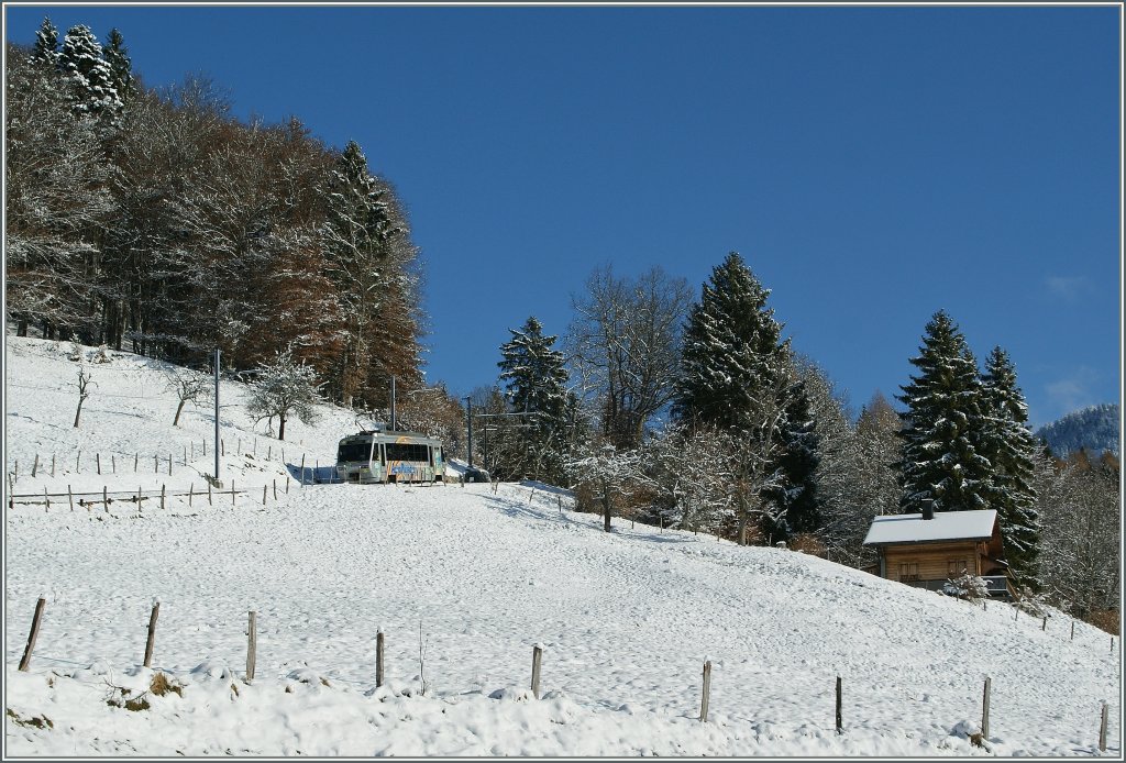 Der CEV Beh 2/4 N� 72  Astro Pleiades  bei Fayaux. 30. Nov. 2012