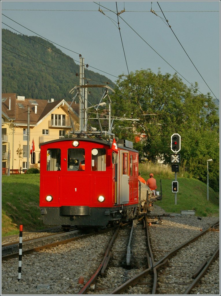 Die CEV HGe 2/2 N� 1 verl�sst Blonay Richtung Les Pleiades. 
2. Aug. 2011