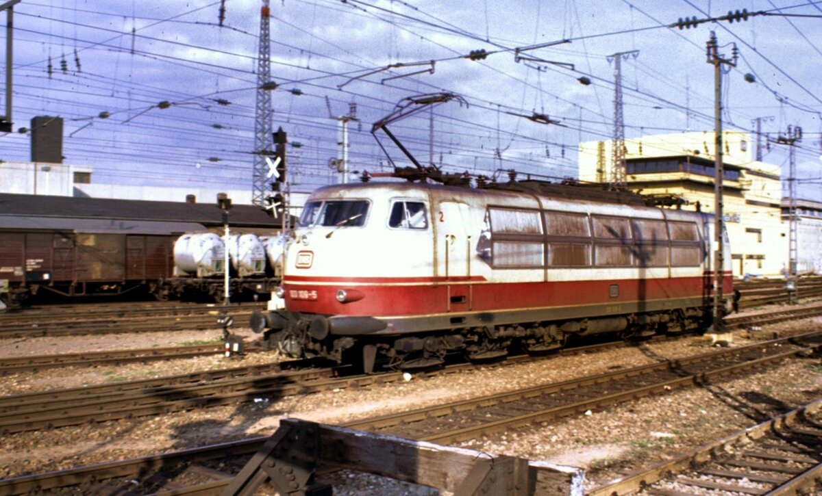 103 109-5 in Mannheim am 02.05.1982.