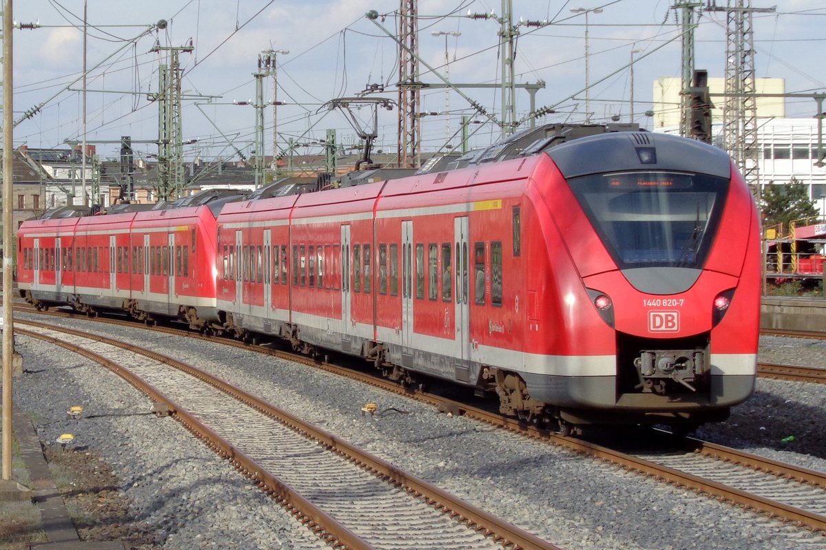 Am 30 März 2017 verlässt 1440 820 Düsseldorf Hbf.
