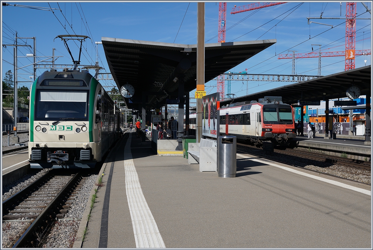 Der BAM / MBC Be 4/4 und im Hintergrund ein SBB Domino in Morges.

8. Juni 2019