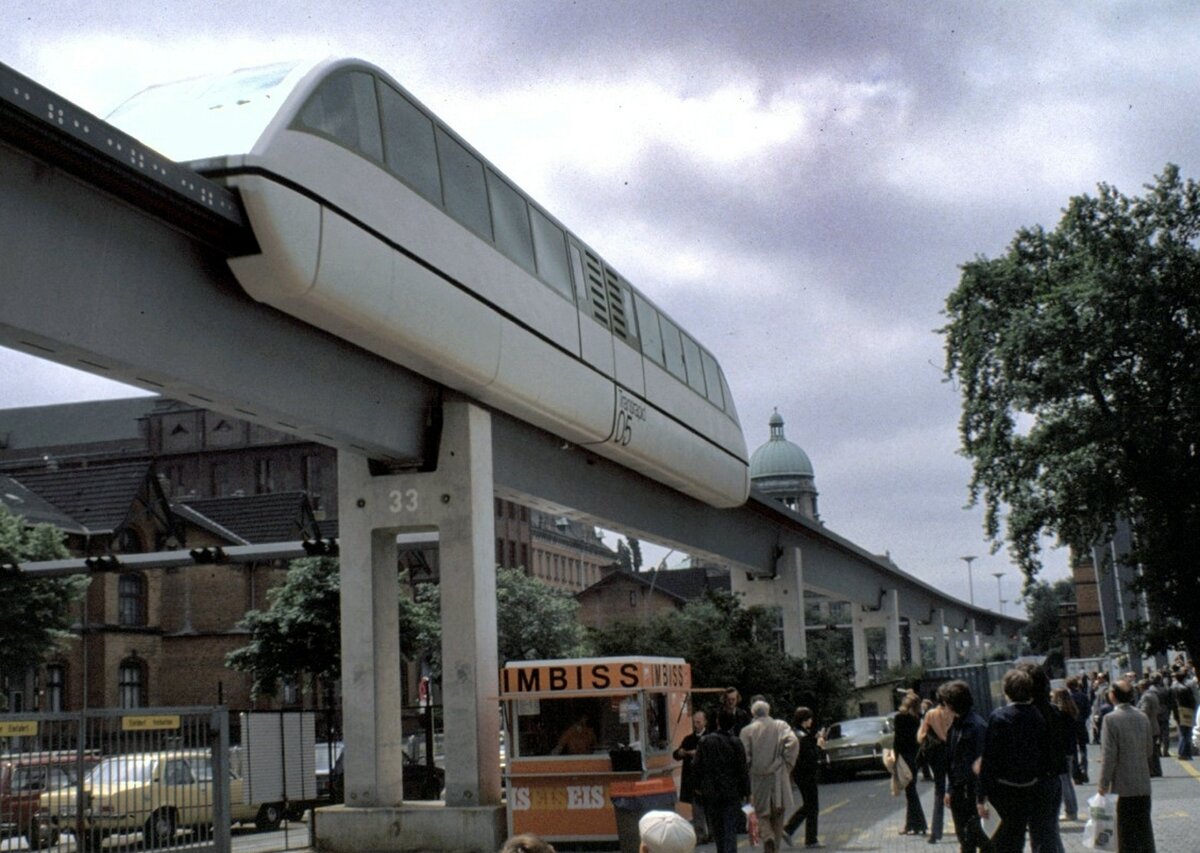 Der Transrapid 05 bei der IVA Hamburg im September 1979.
