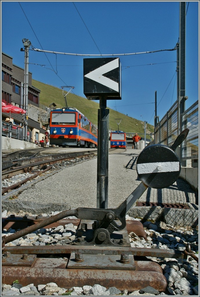 Die eher nüchterne Gipfelstation Generoso Vetta verlangte nach einem etwas andern Blickwinkel...
13. Sept. 2013
