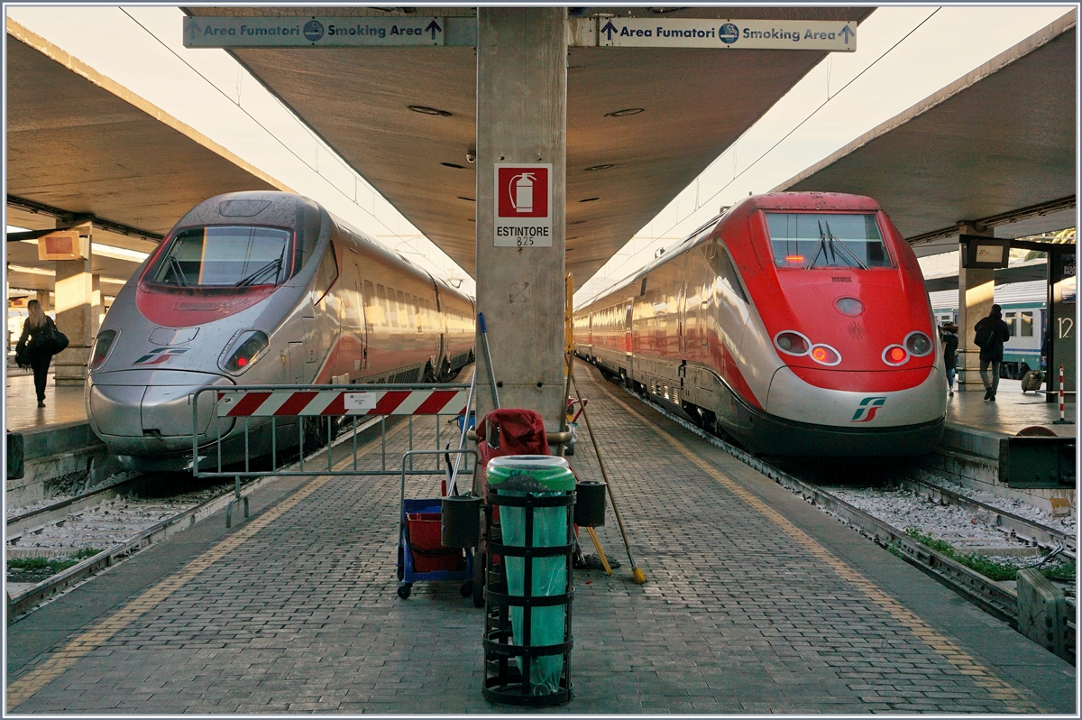 Ein FS ETR 600 und ein ETR 500 warten in Firenze auf die Abfahrt. 
16. Nov. 2017 