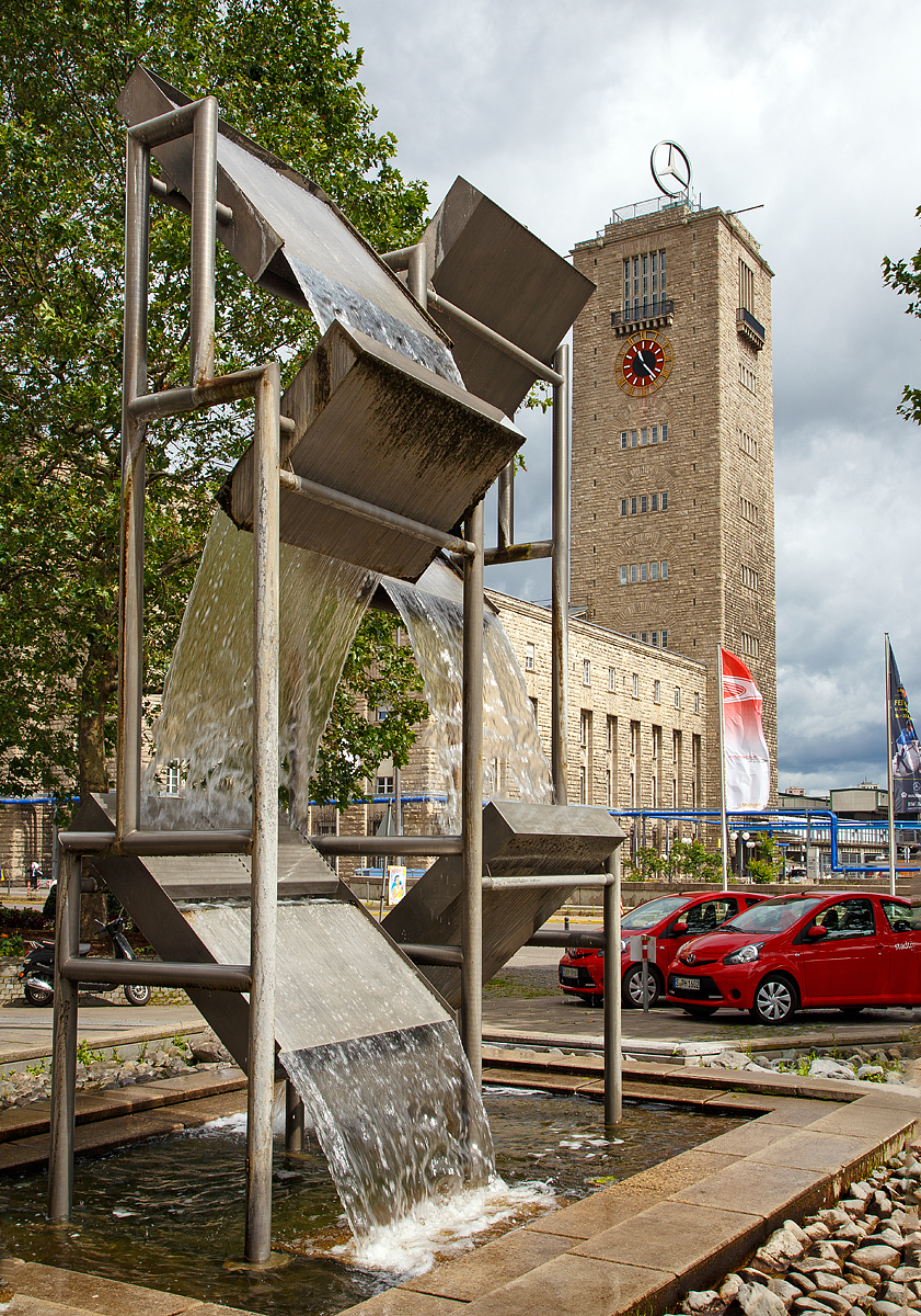 
Impression am Hauptbahnhof Stuttgart, hier am 17.06.2016.