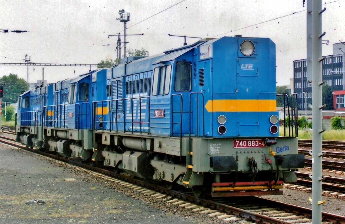 LTE 740 883 steht am 22 Mai 2008 in Bratislava-Petrzalka.
