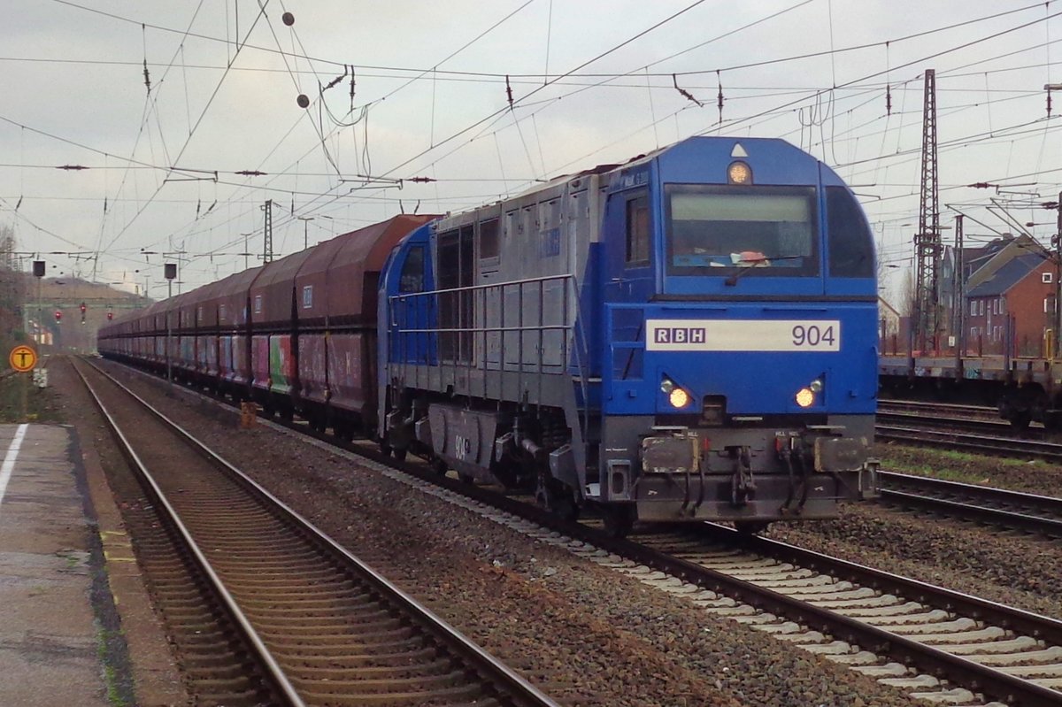 RBH 904 durchfahrt Oberhausen Osterfeld S�d am 30 J�nner 2018.