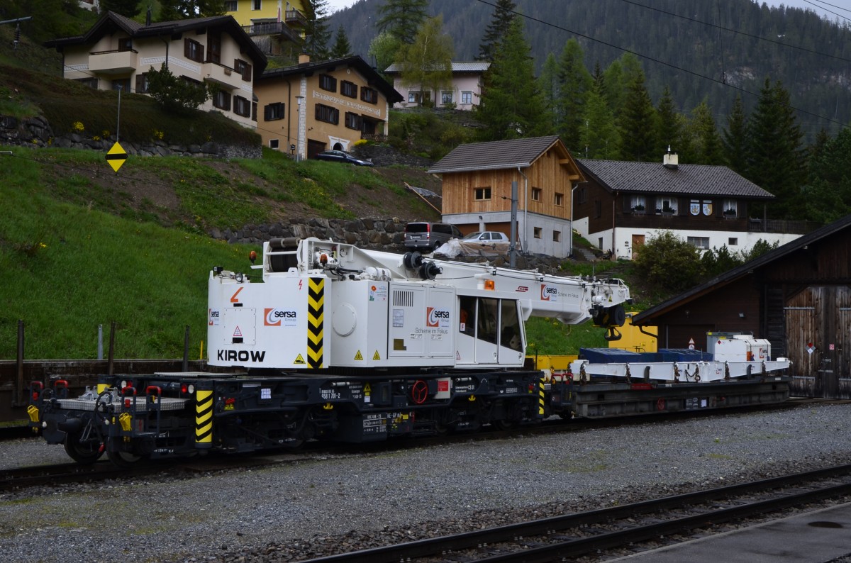 SERSA KIROW Kranwagen KRC 458-2S, hier abgestellt in Berg�n am 11.05.2014. 