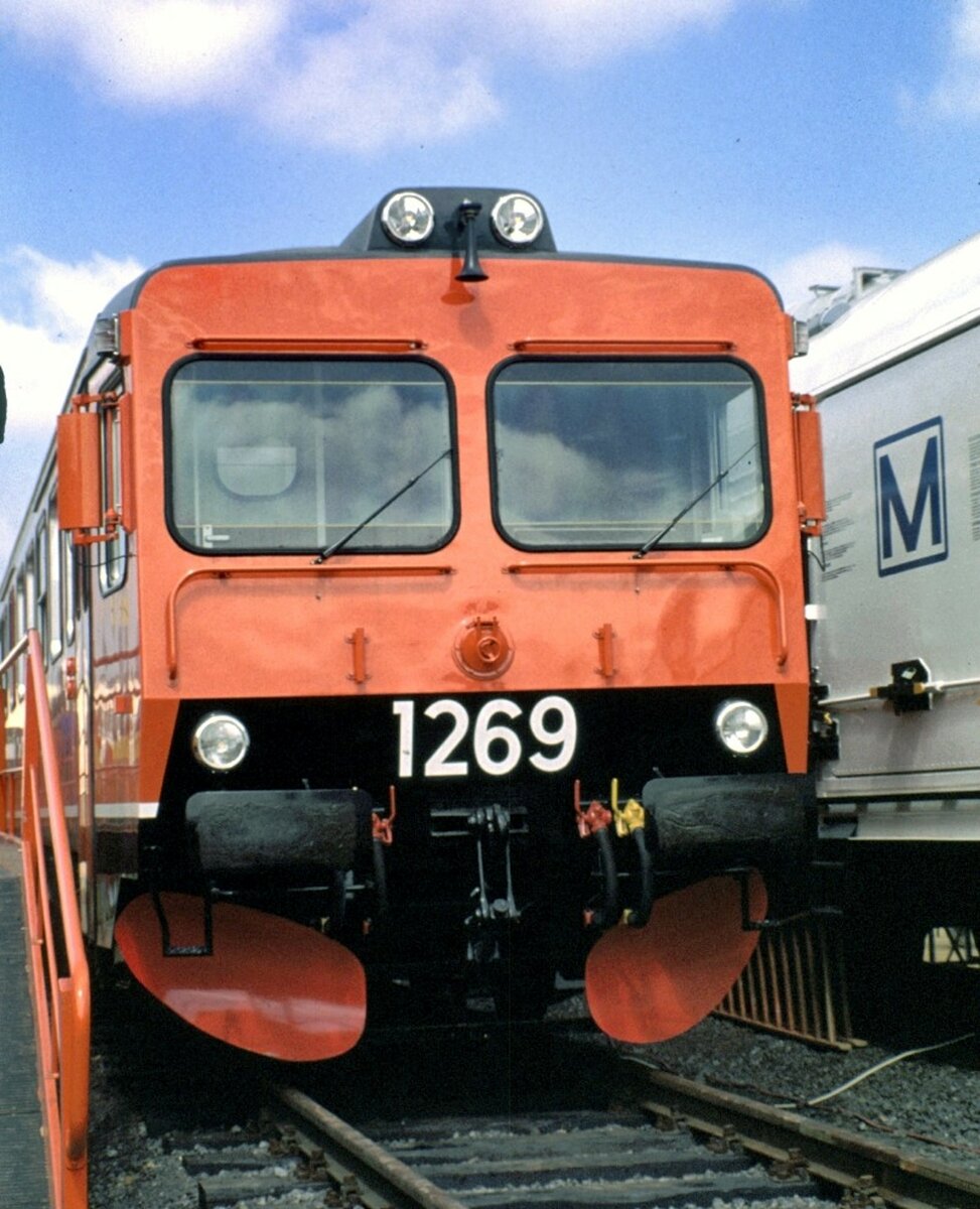 SJ  Y 1 Nr.1269; 320 kW; LüP 20,400 m; 45,0 t; Vmax 130 km/h; Baujahr 1979,  bei der IVA in Hamburg im Oktober 1979.