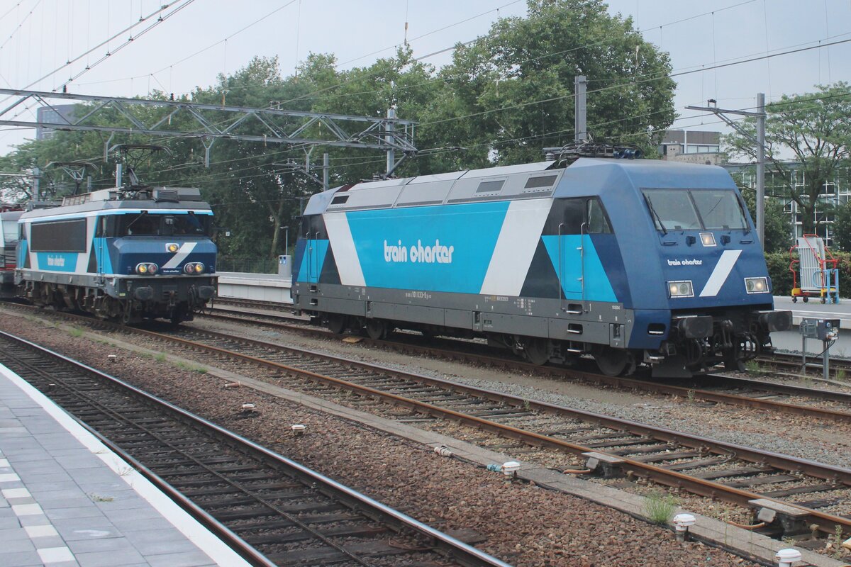 TCS 103004 (ex DB 101 033) lauft am 14 Augustus 2024 um in Venlo.