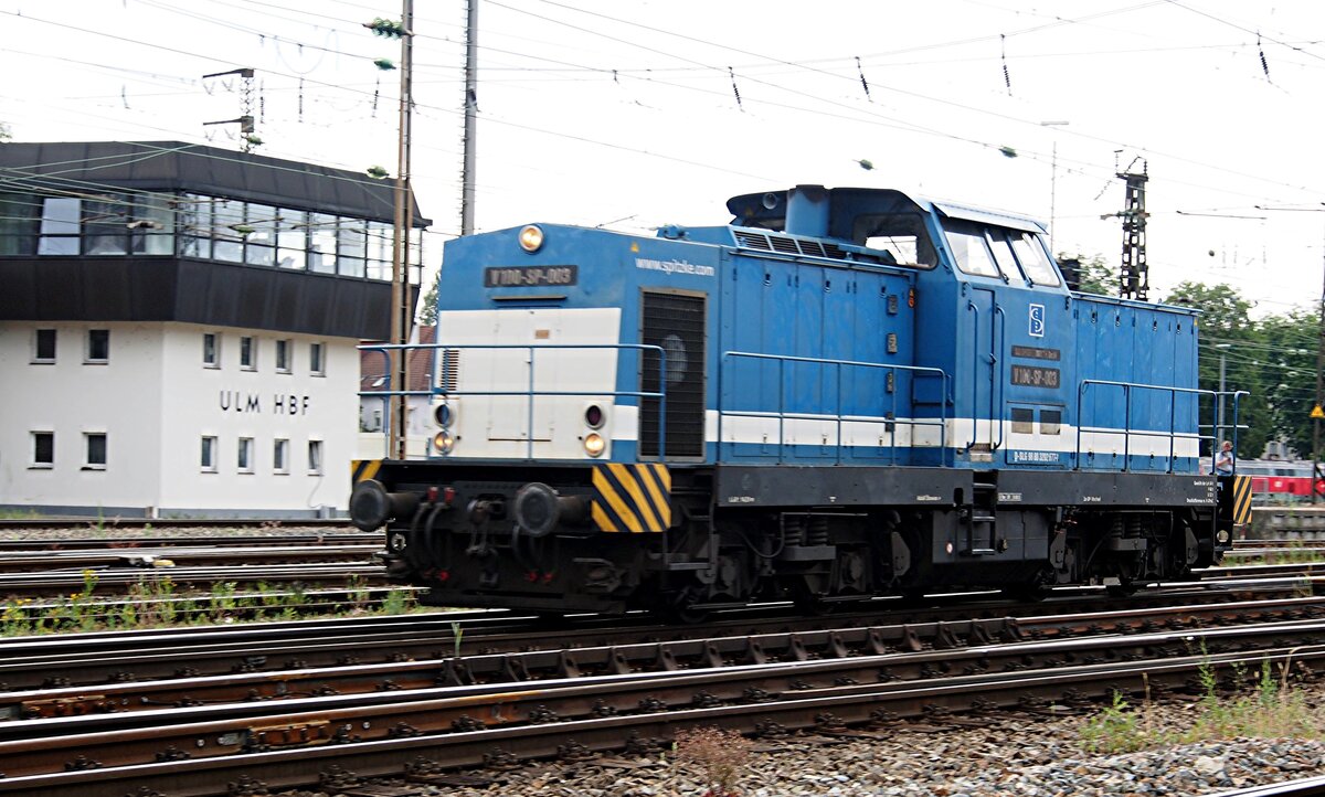 V 100 SP 003 SLG von Spitzke Logistik GmbH in Ulm am 08.07.2019.