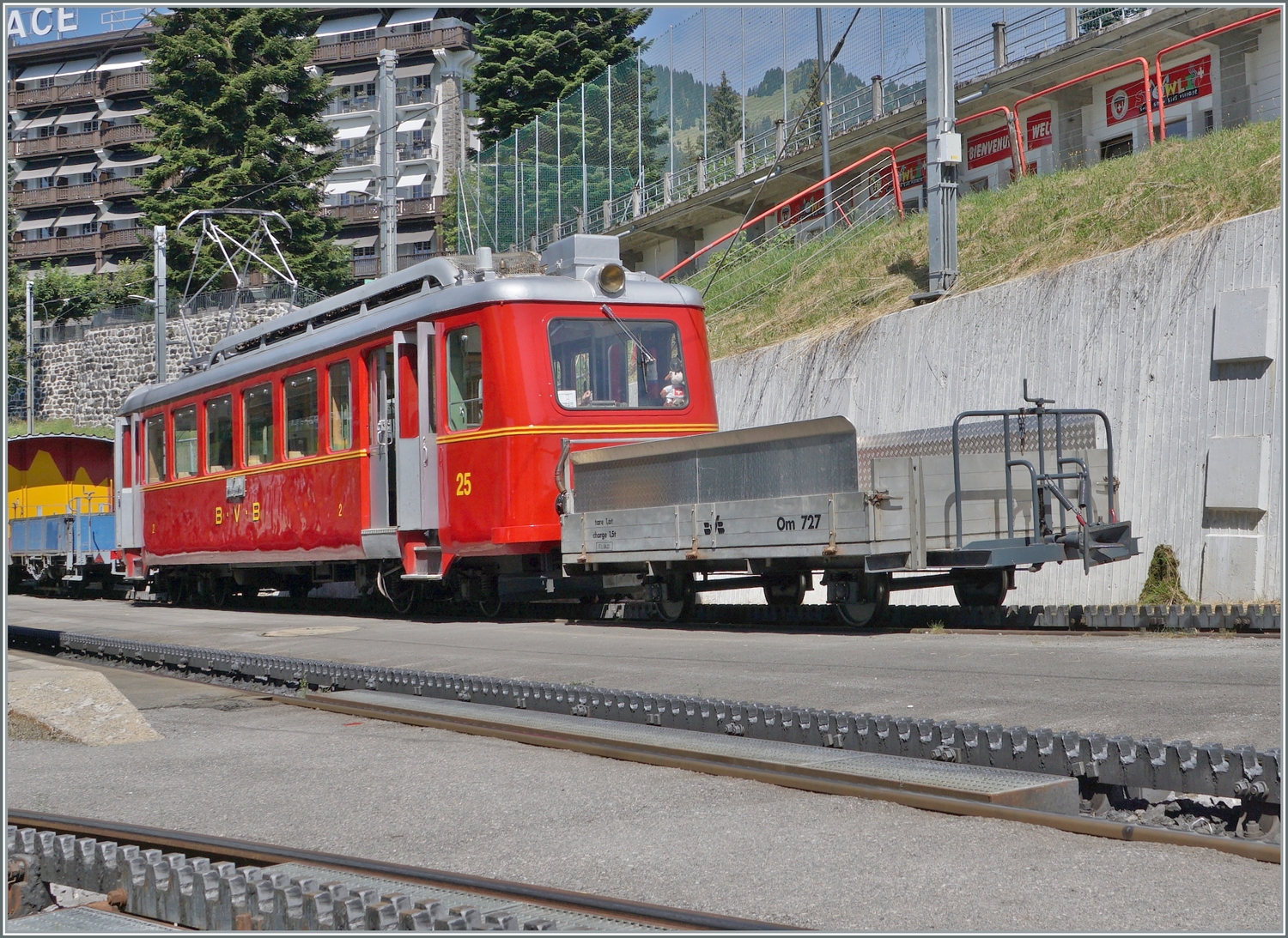 25 Jahre BVB - dazu noch einmal der BDeh 2/4 25, nun nach der Rückkehr vom Col-de-Bretaye in Villars s/O

19. Aug. 2023