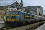 Am Abend von 1 Juni 2009 steht NMBS/SNCB 2007 mit ein EC nach Bruxelles-Midi abfahrtbereit in LUxembourg.