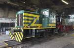 CFV3V Verschiebelok 9008 tragt die ab 80er jahre �bliche Farben der Verschiebeloks der SNCB und steht hier am 22 September 2023 in der Loklods in Mariembourg.
