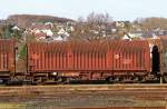 Drehgestellflachwagen f�r Coiltransporte mit vier Rads�tzen, verschiebbaren Teleskophauben und Lademulden, RIV 31 88 4777 507-5 B-B, der Gattung Shimmns Typ 3614 B1 der SNCB Logistics (B-Cargo) hier