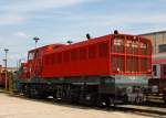 Von hinten:  Die selbstfahrende Schneeschleuder 716 002-1 der DB Netz AG steht am 24.08.2013, mit erledigter Revision, im Dampflokwerk Meiningen (DLW).