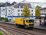 Das Zweiwege-Ultraschall-Schienenprüffahrzeug SPF 101, ein ZARGO - Mercedes-Benz Actros 1832 der Sperry Rail Services Berlin (ex Fahrzeug der Pethoplan GmbH), D-SESAF 99 80 9906 059-7
