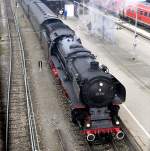 Die 01 150 hält in Ulm am 14.12.2013.