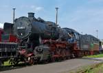 Die G�terzug-Dampflokomotive 50 2988 der WTB (Wutachtalbahn, im Volksmund auch Sauschw�nzlebahn genannt), ex DB 052 988-3, steht am 24.08.2013 im Dampflokwerk Meiningen.