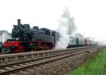 75 1118 mit Sonderzug auf der Illertal-Strecke in Richtung Memmingen in Vöhringen am 01.05.2009.