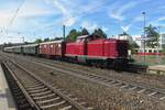 V 100 1019 steht mit ein Sonderzug am 9 Juli 2022 in Amstettem (Württemberg).