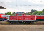 Die 714 009-8 (eigentlich laut NVR-Nummer 92 80 1212 257-0 D-DB) der DB Netz Notfalltechnik, ex DB 714 257-3, ex DB 214 257-8, ex DB 212 257-0, ex DB V 100 2257, ist am 05.10.2015 beim DB Werk Fulda