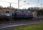 Die 212 055-8 (92 80 1212 055-8 D-JH) der JH - Joseph Hubert Bauunternehmung GmbH & Co.