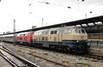218 446-3 und 218 414-1 mit IC Allgäu Nr.2012 in Ulm am 24.11.2022.