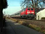 218 499-2 mit ÖBB Eurocity Umleiter durch Bellenberg auf der Illertalbahn am 31.12.2019.