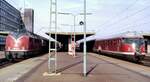 220 031-9 und 612 in Braunschweig, Alltag am 04.09.1982.