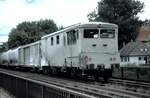 Steuerwagen des Unkrautzuges in Ulm am 02.08.2002.
