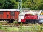  Die Köf II - 323 351-7 (98 80 3323 351-7 d-EVG) der Eifelbahn Verkehrsgesellschaft mbH, ex DLW 61 (Deutsche Linoleum-Werke AG), ex DB 323 351-7, ex DB Köf 6831, ist am 30.07.2017 in Linz