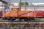 NOrth Rail 352 002 steht am 30 April 2018 in Berlin-Lichtenberg.
