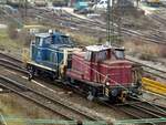 364 858-1 und 365 143-1 in Ulm am 14.12.2013.