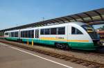   Der Siemens Desiro Classic Dieseltriebzug VT 13 (95 80 0642 313-0 D-VBG / 95 80 0642 813-9 D-VBG) der trilex (eine Marke der Vogtlandbahn) am 01.07.2015 im Bahnhof Marktredwitz.