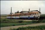 WEG VT Schmalspur in Oppingen, der heutigen Endstation des Alb-Bähnle im Juli 1981. Das komplette Alb-Bähnle ging von Amstetten bis Laichingen und hatte meist, wie hier Triebwagen mit zwei Anhängern.