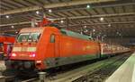 101 099-0 mit Nahverkehrszug in München Hbf am 09.11.2014.