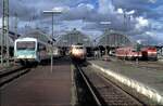 628 290-9 und 103 208-5 und 218 296-2 in  Karlsruhe am 06.07.1999.