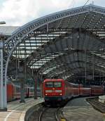 112 137  mit dem RE 7 - Rhein-M�nsterland-Express (Krefeld-K�ln-Wuppertal-Hagen-M�nster) f�hr vom Hbf K�ln weiter in Richtung M�nster.