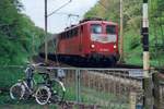 Am 23 Juli 1997 passiert 141 303 Venlo Grens. 