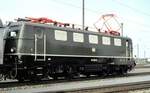 141 072-9,ein farblich schöner  Knallfrosch  mit Silberling-Wendezug beim Jubiläum 150 Jahre Deutsche Eisenbahn Parade am 14.09.1985 in Nürnberg.