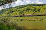   Gezogen von einer 143er fährt der RE 1  Mosel-Saar-Express  (Koblenz - Bullay - Wittlich - Trier - Saarburg - Saarbrücken) am 21.06.2014 auf dem 786m langem Pündericher Hangviadukt