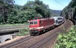 143 312-7 mit Dostozug auf der Geislinger Steige am 06.06.1996.