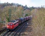   Eigentlich hatte ich den RE 9 erwartet, war aber dann angenehm überrascht als ein Güterzug kam und das am Sonntag....