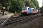 KLV mit DB Cargo 186 492 durchfahrt Venlo Grens am 27 Augustus 2020.