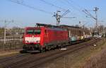 DBC 189 025 verlasst Venlo am 7 Februari 2026 mit ein Ganzzug und wird vom offenbarer Stelle fotografiert.