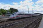 ICE 412 053 durchfahrt am 10 Juli 2022 Amstetten (Württemberg).