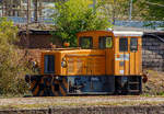 Die Jung 13692 eine Jung RK 8 B, steht am 11.04.2016 beim Bahnhof Bonn-Beuel.