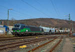 Die an die ecco-rail GmbH (Wien) vermietete Siemens Vectron AC193 201 (91 80 6193 201-1 D-ELOC) der European Locomotive Leasing, f�hrt am 01.04.2021 mit einem Getreidezug (Silowagen der Gattung Uagps)