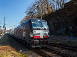 Die an die HELROM GmbH (Frankfurt am Main) vermietete Siemens Vectron AC - X4 E - 615 bzw.